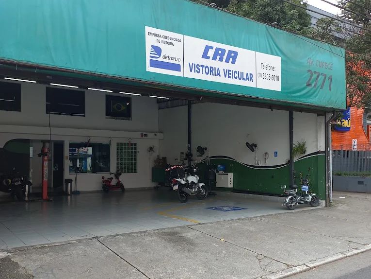 Fachada da CRR Vistorias na Av. Cupecê, 2771, Zona Sul de São Paulo